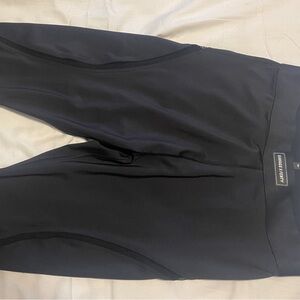 Savage X Fenty leggings.